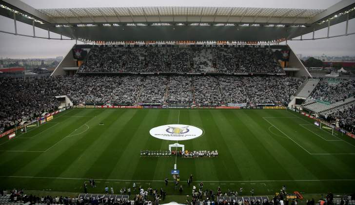 Corinthians perde mando de jogo por gritos homofóbicos