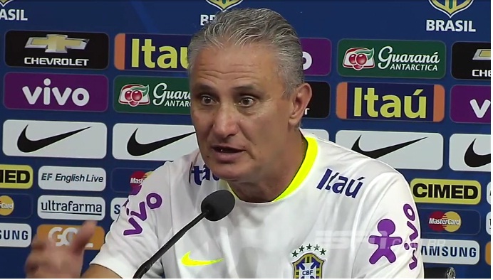 Tite esboça seleção com possível estreia de Antony entre os titulares