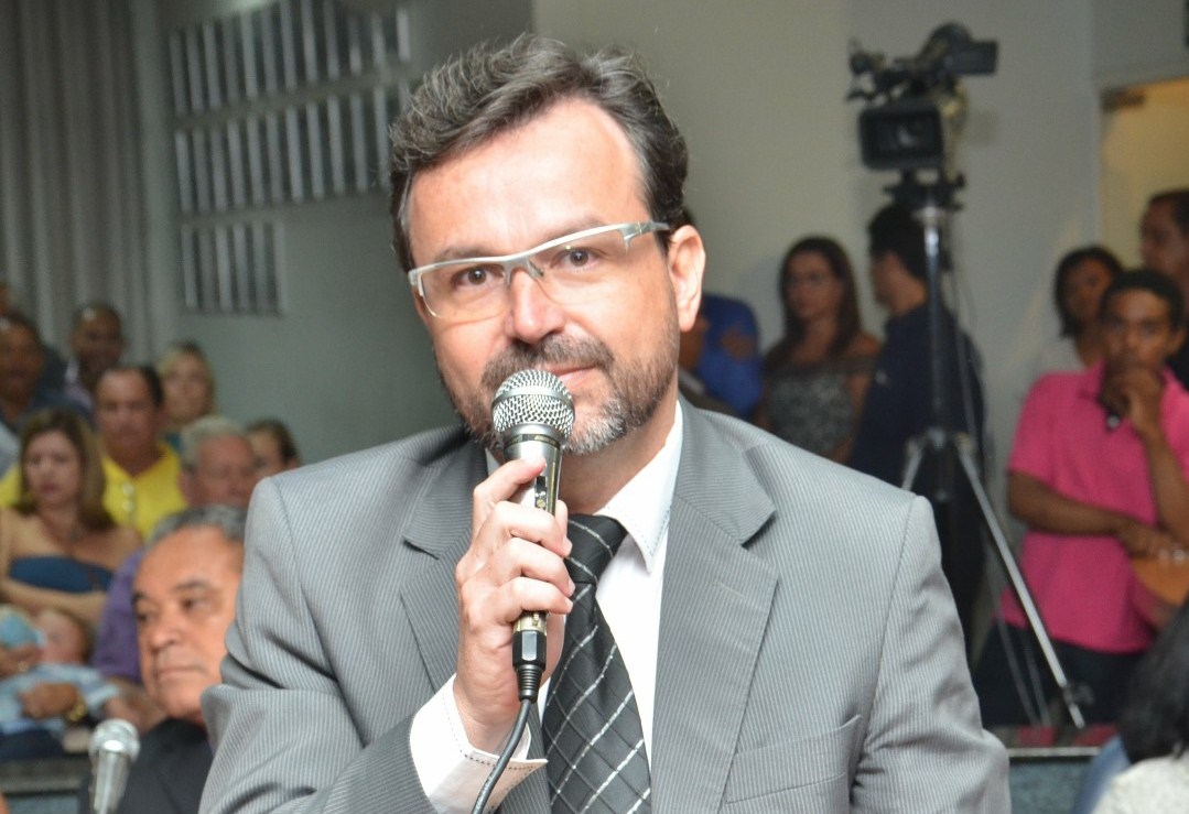 Almir sugere ampliação das medidas de prevenção a população carente