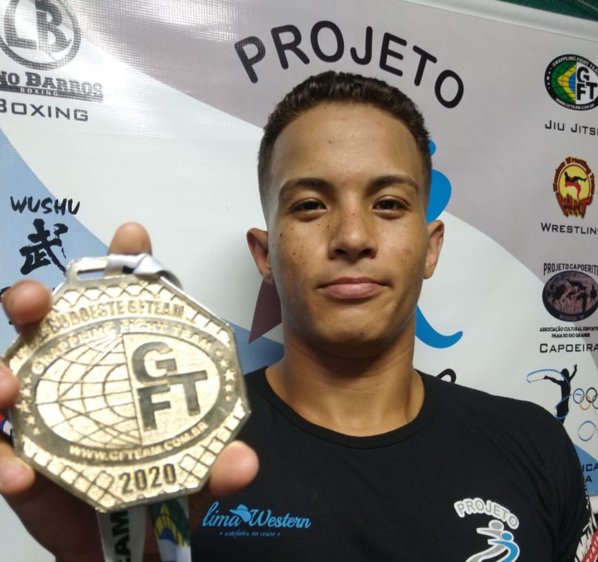 Atleta do Projeto Revelar conquista vaga para competição nos Estados Unidos