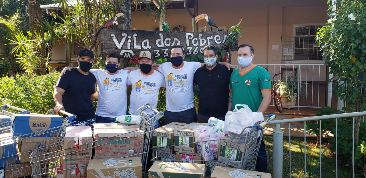 Campanha arrecadou 1.400 litros de  leite para  Vila dos Pobres,  André Luiz e ABAVIN