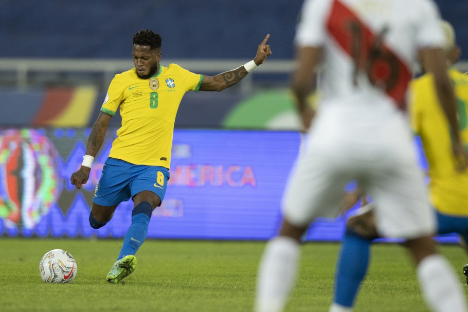 Brasil e Peru decidem hoje  vaga na final da Copa América