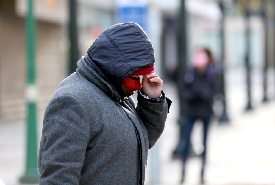 Frio começa a dar trégua nesta segunda, mas pode voltar com força na metade de agosto