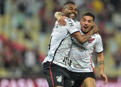 Atlético-MG e Atlético-PR estão na final da Copa do Brasil