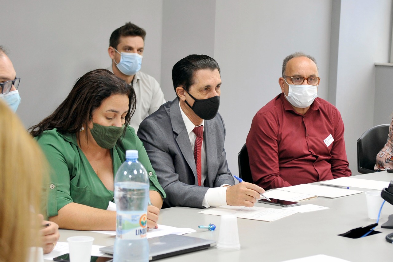 Reunião da frente parlamentar discute ações para melhor a vida dos ciclistas