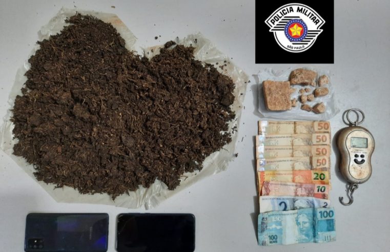 Força Tática faz apreensão de drogas e captura procurado