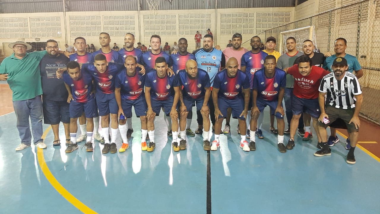 Semifinais decidem finalistas do Municipal de Futsal hoje no Rochão