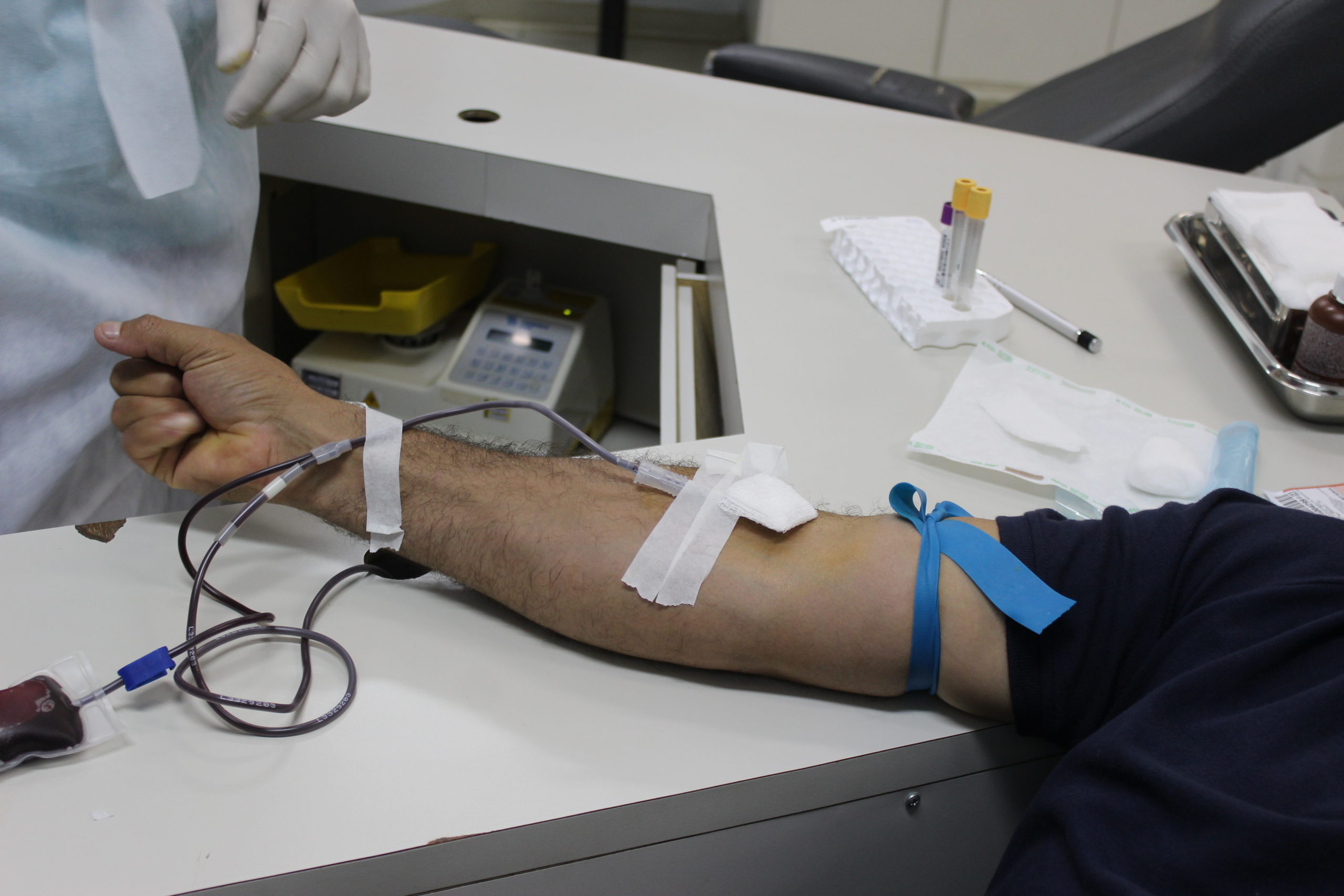 Hemocentro de Bebedouro coleta 34 bolsas de sangue durante doação noturna