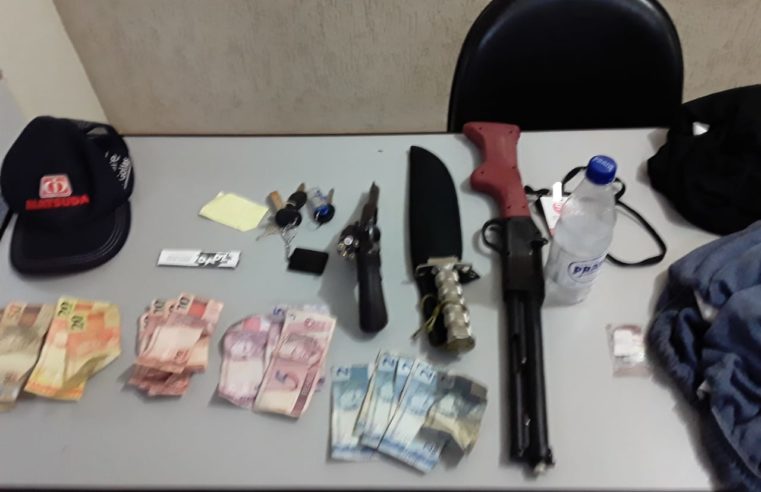 PM detém  autor de roubo em banca de frutas