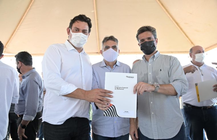 Prefeitura celebra convênio e vai reformar e ampliar Centro Comunitário da Cohab 2