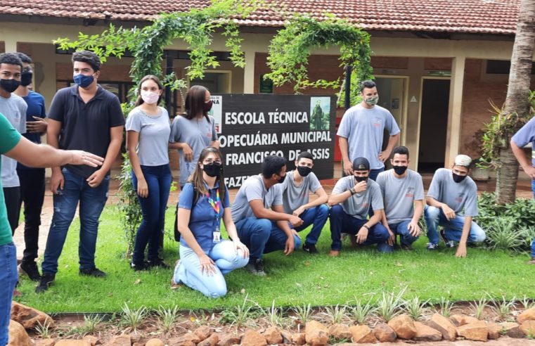 ETAM São Francisco de Assis recebeu visita técnica do Grupo Tereos