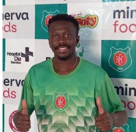 BEC anuncia contratação do atacante Lucas Lino