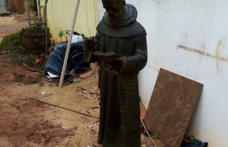 Cemitério de Colina é alvo de furtos