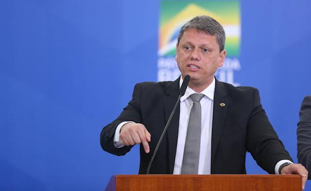 Ministro Tarcisio fecha com  o Republicanos para disputa do governo de São Paulo