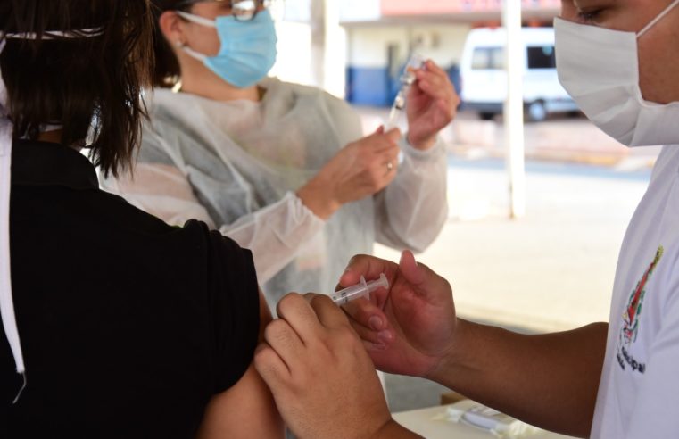 Vacinação da Covid e Gripe acontece em todas as UBS´s
