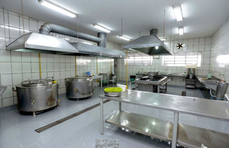 Cozinha Piloto é reativada após nove anos sem atividade