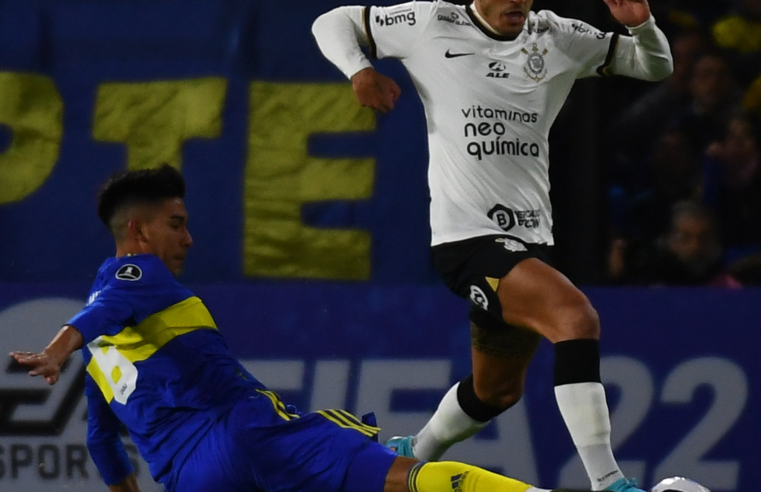 Corinthians empata com Boca Juniors