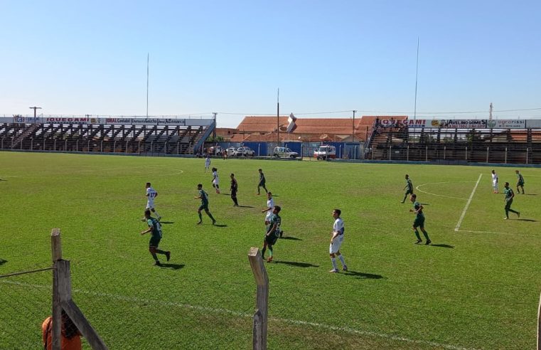 Tourinho vencem o Monte Azul no Sub-15 e Sub-17