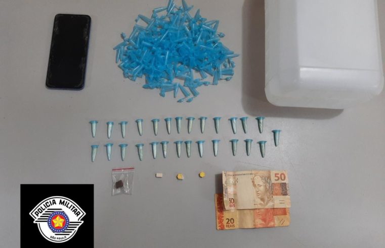 PM prende traficante com coquetel de drogas
