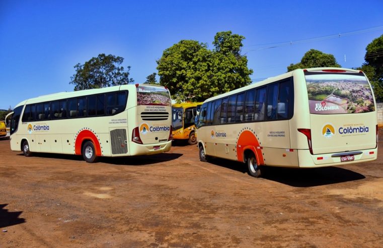 Novos ônibus  são entregues  para o transporte de estudantes e pacientes  de Colômbia