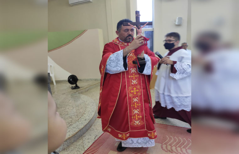 Comunidade realiza promoção para construção de Igreja