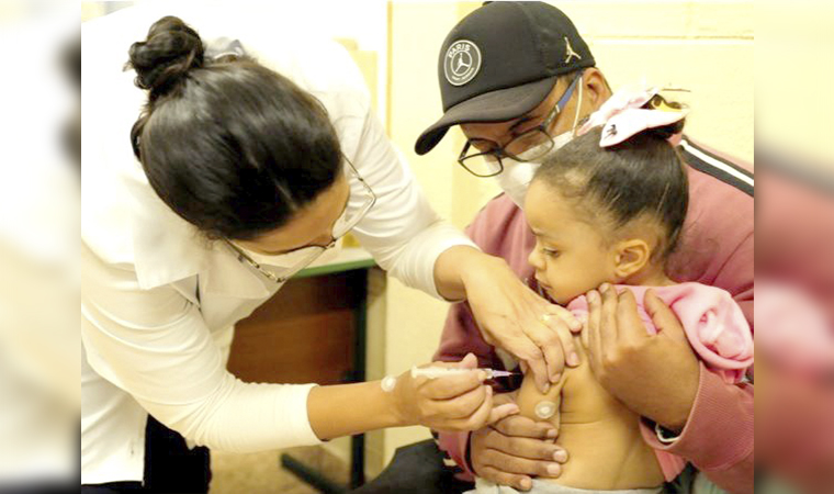 Termina amanhã, dia 25, a ação especial de vacinação infantil aos sábados