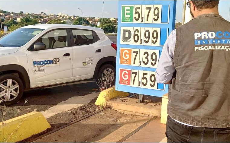 Procon encontra irregulidade em postos de combustíveis em fiscalização de nova resolução da ANP