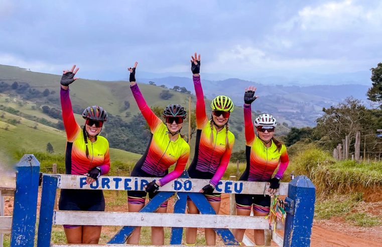 Ciclistas realizam o trajeto do Caminho da Fé