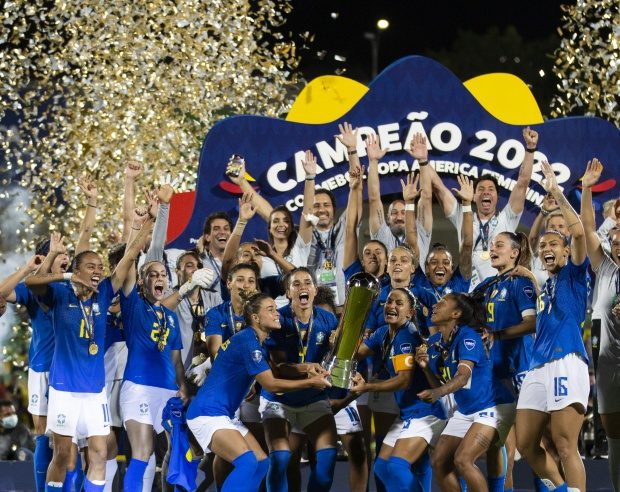 Brasil vence a Colômbia e conquista título da Copa América
