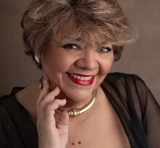 Alciony Menegaz lança álbum nos 50 anos de carreira