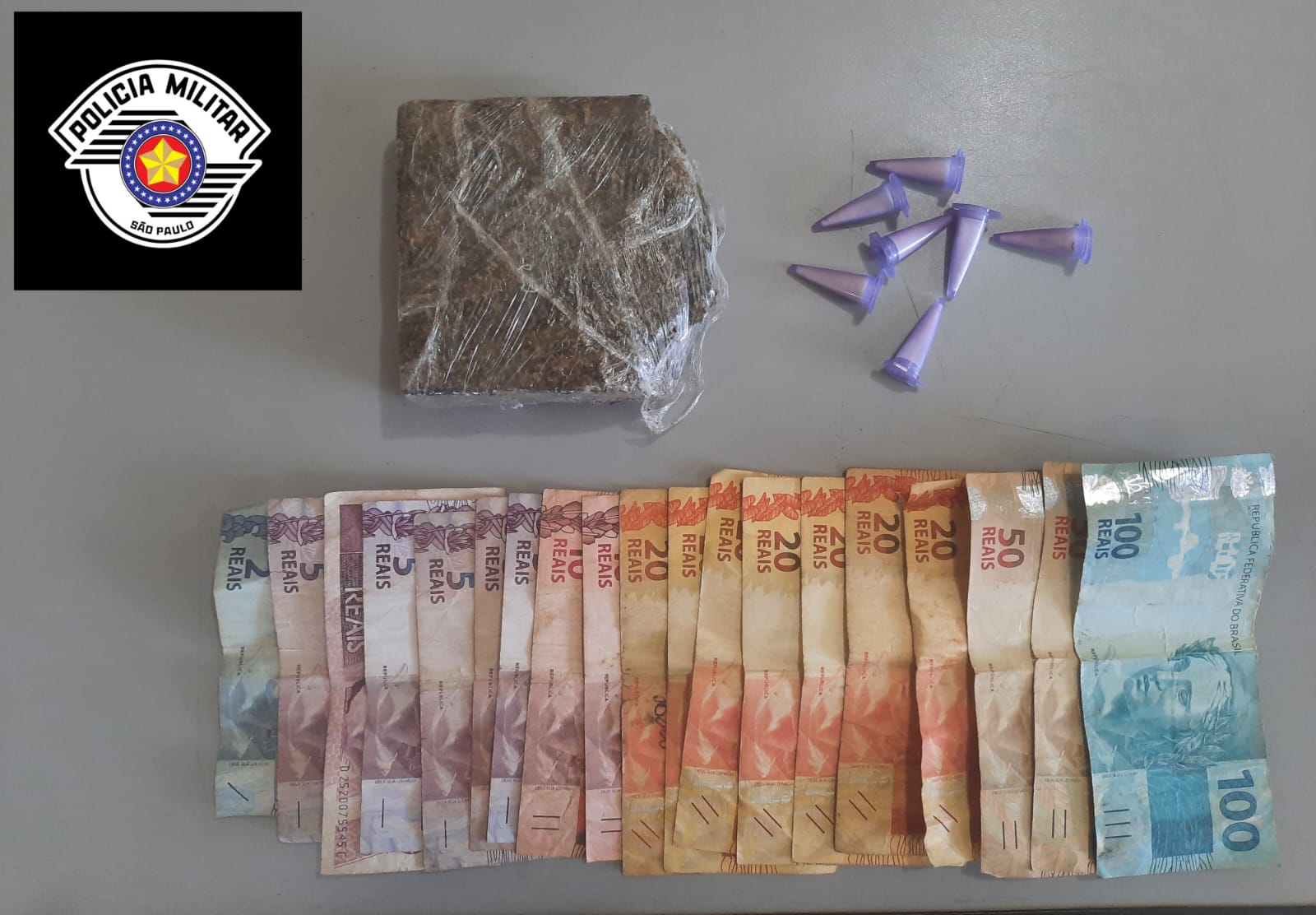 PM faz apreensão de drogas em cortiço no bairro Henriqueta