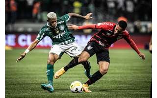 Athletico-PR vence o Palmeiras  no Allianz