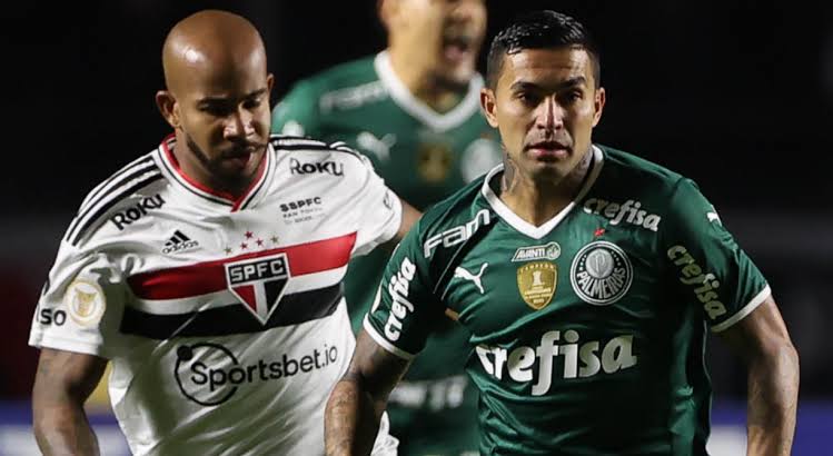 São Paulo vence Palmeiras nos pênaltis