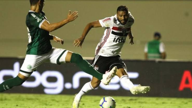 São Paulo empata diante do Goiás e estaciona na tabela