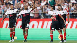 São Paulo goleia o Red Bull Bragantino no Morumbi