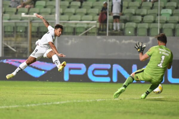 Santos é derrotado pelo América Mineiro em Belo Horizonte