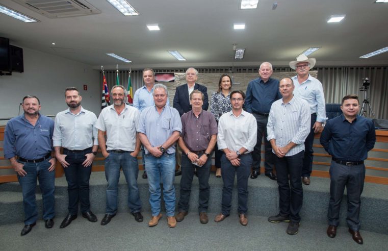 Estado apresenta Planejamento Ferroviário para prefeitos da região