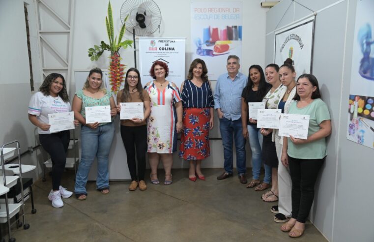 Fundo Social entregou certificados aos participantes dos cursos de “Cabeleireiro” e “Manicure e Pedicure”
