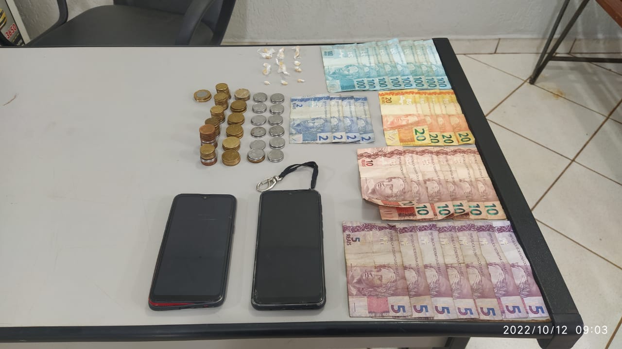 PM faz apreensão de drogas no bairro Santa Izabel