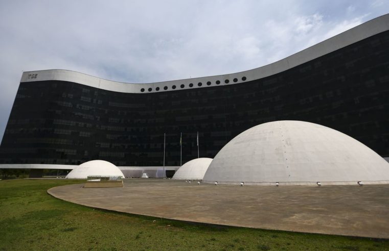 Transição propõe PEC para viabilizar propostas de campanha de Lula