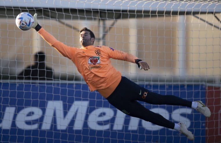 Seleção Brasileira faz treino e tem todos os convocados à disposição