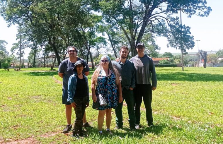 Projeto Vida Mais Verde plantou 30 árvores em área verde