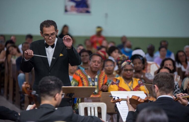 Concerto da Consciência Negra emociona e leva música erudita a bairro