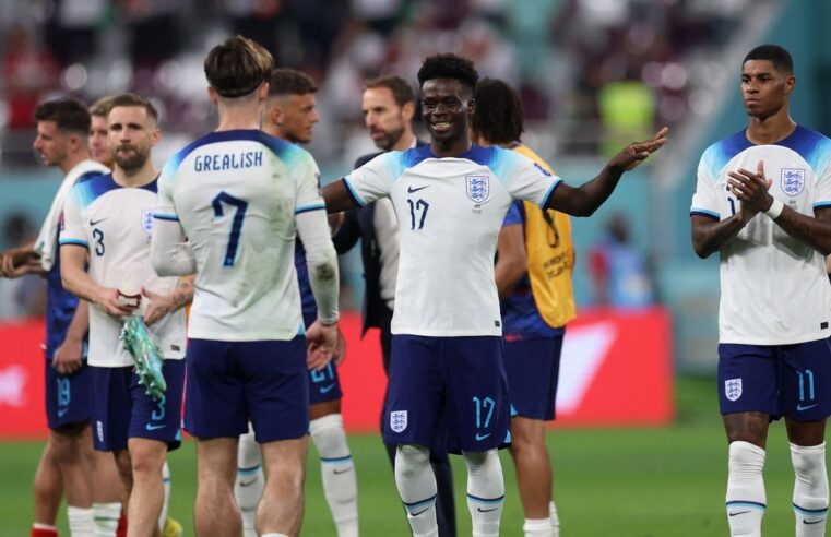 Inglaterra goleia Irã em jogo marcado por protestos na Copa do Catar