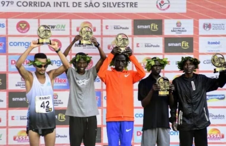Africanos vencem São Silvestre, com brasileiros na quarta colocação no masculino e feminino