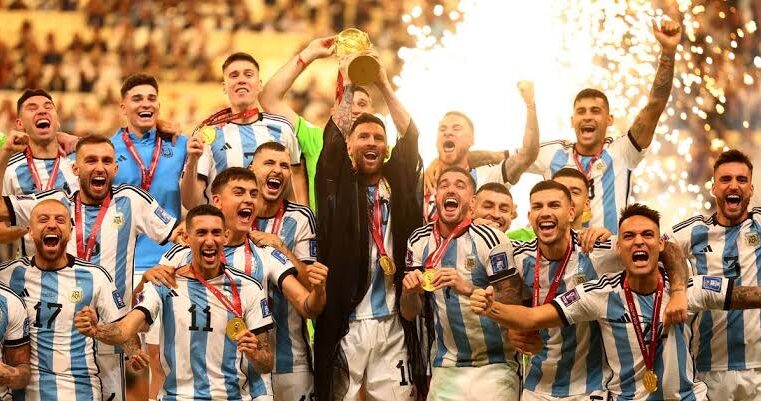Argentina vence nos pênaltis e sagra-se tricampeã Mundial