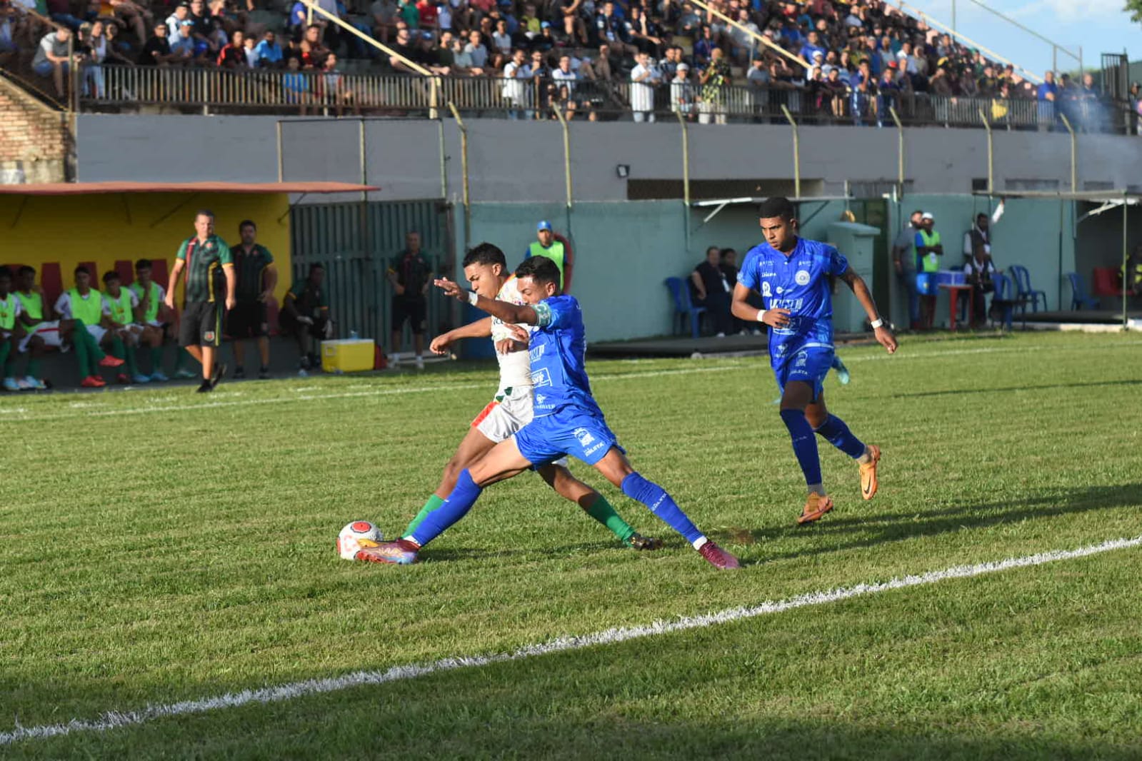 Tourinho vence na estreia na Copinha