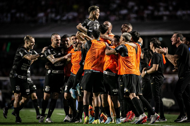 Corinthians vence o São Paulo e quebra tabu no Morumbi