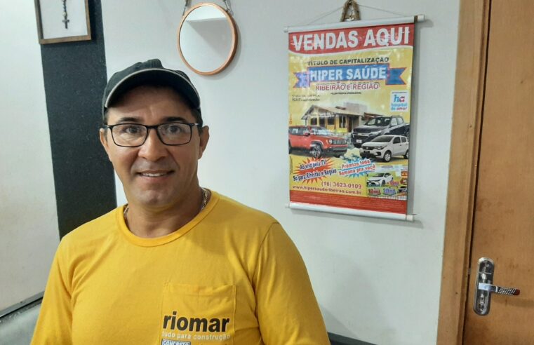 Comerciante ganha prêmio no Giro da Sorte do Hiper Saúde