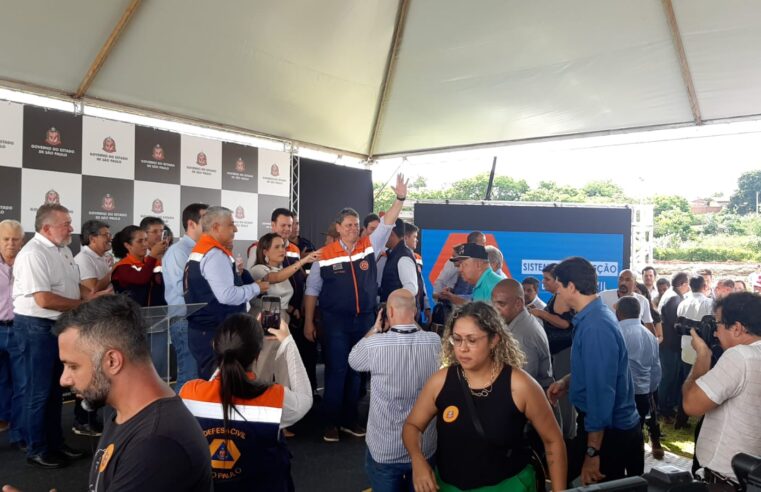 Governador confirma que irá trabalhar para recuperar a ponte do Rio Grande